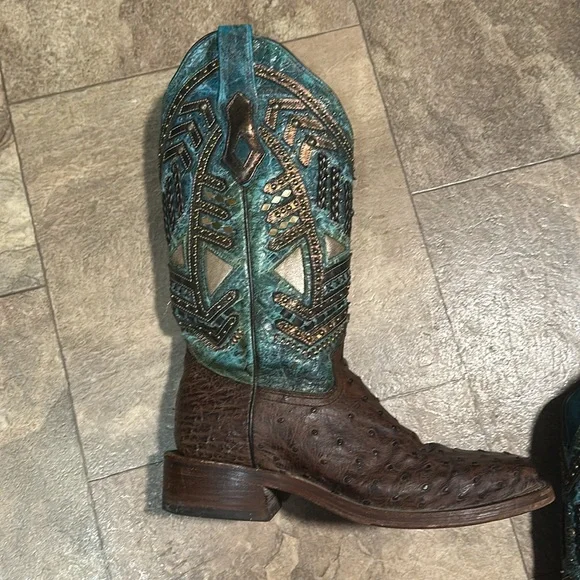 Corral Ostrich Boots - Picture 4 of 7